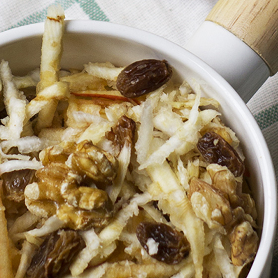 Insalata di sedano rapa con mele