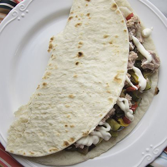 Piadine con verdure arrosto, tonno e maionese
