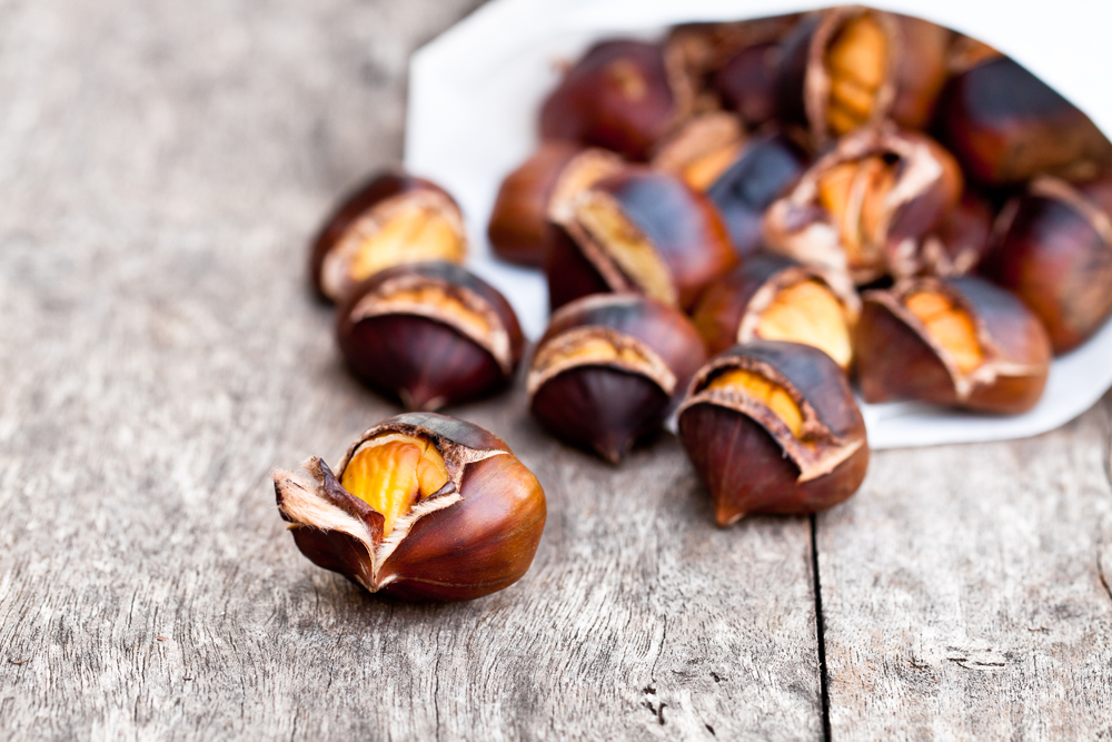 Le castagne possono essere un ottimo dessert per finire il tour culinario dello street food toscano