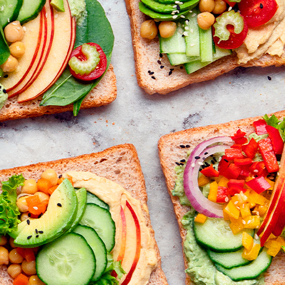 Idee per tramezzini vegetariani e vegani