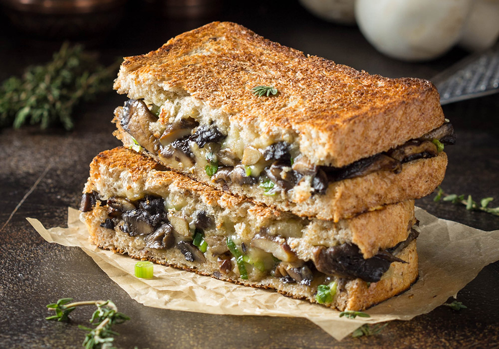 Per un gusto più intenso: verdure grigliate, formaggio caprino e maggiorana