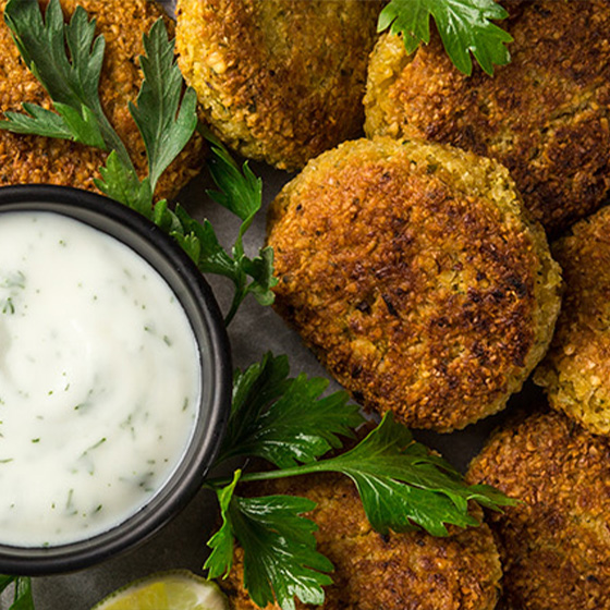 Quale salsa usare per accompagnare i falafel?