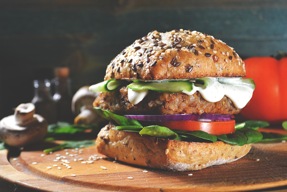 hamburger-vegano-con-maionese
