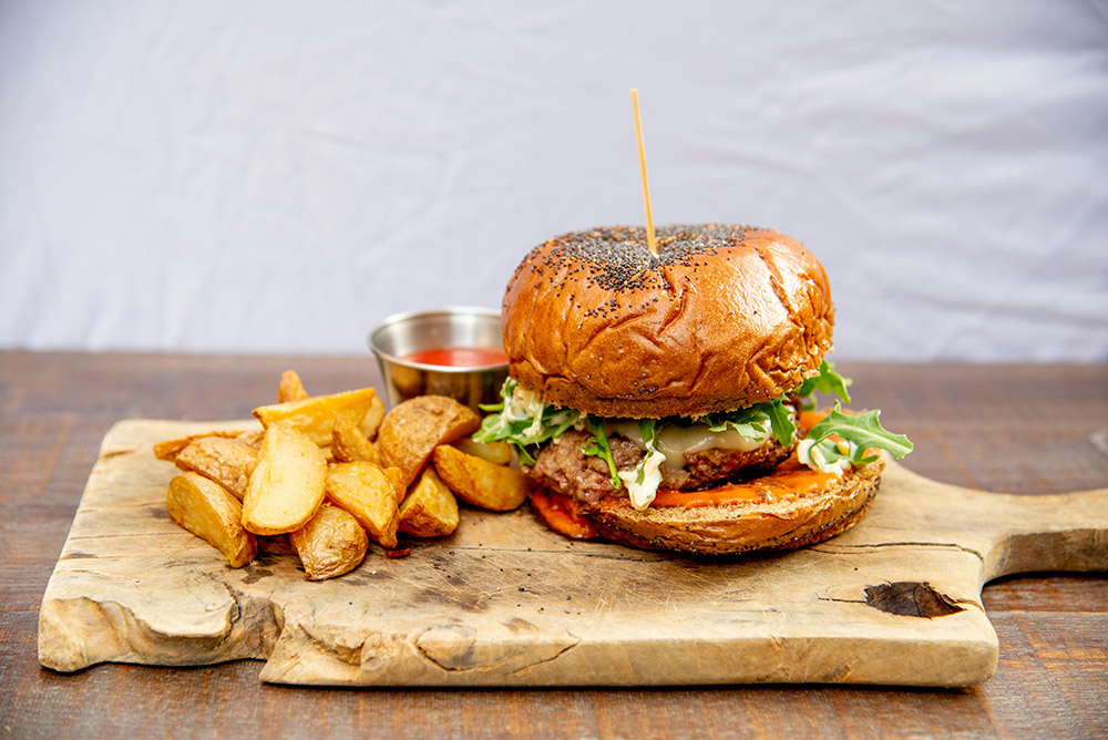 Hamburger con patate dippers