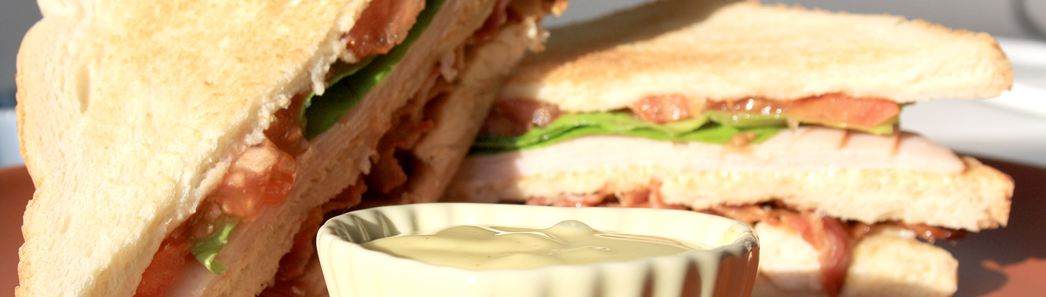 Club Sandwich con senape e miele