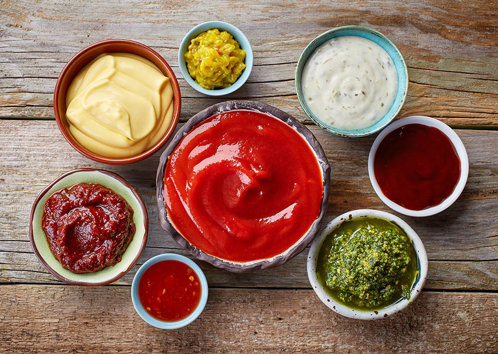 mix di salse: ketchup, senape, maionese, barbecue