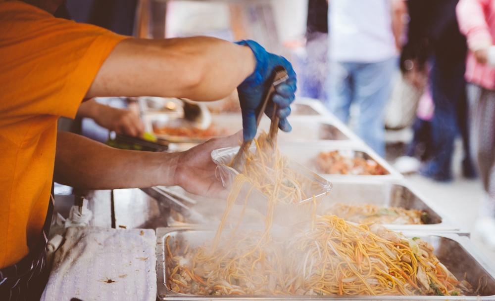 Spaghetti street food