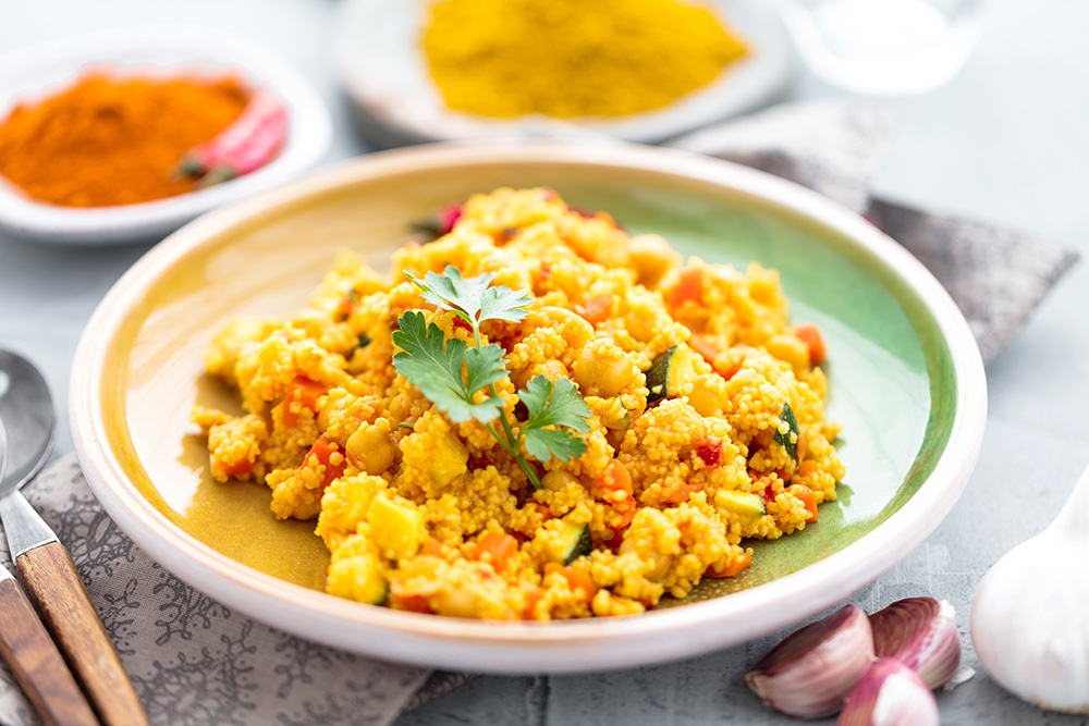 cous cous alle verdure con salsa al curry